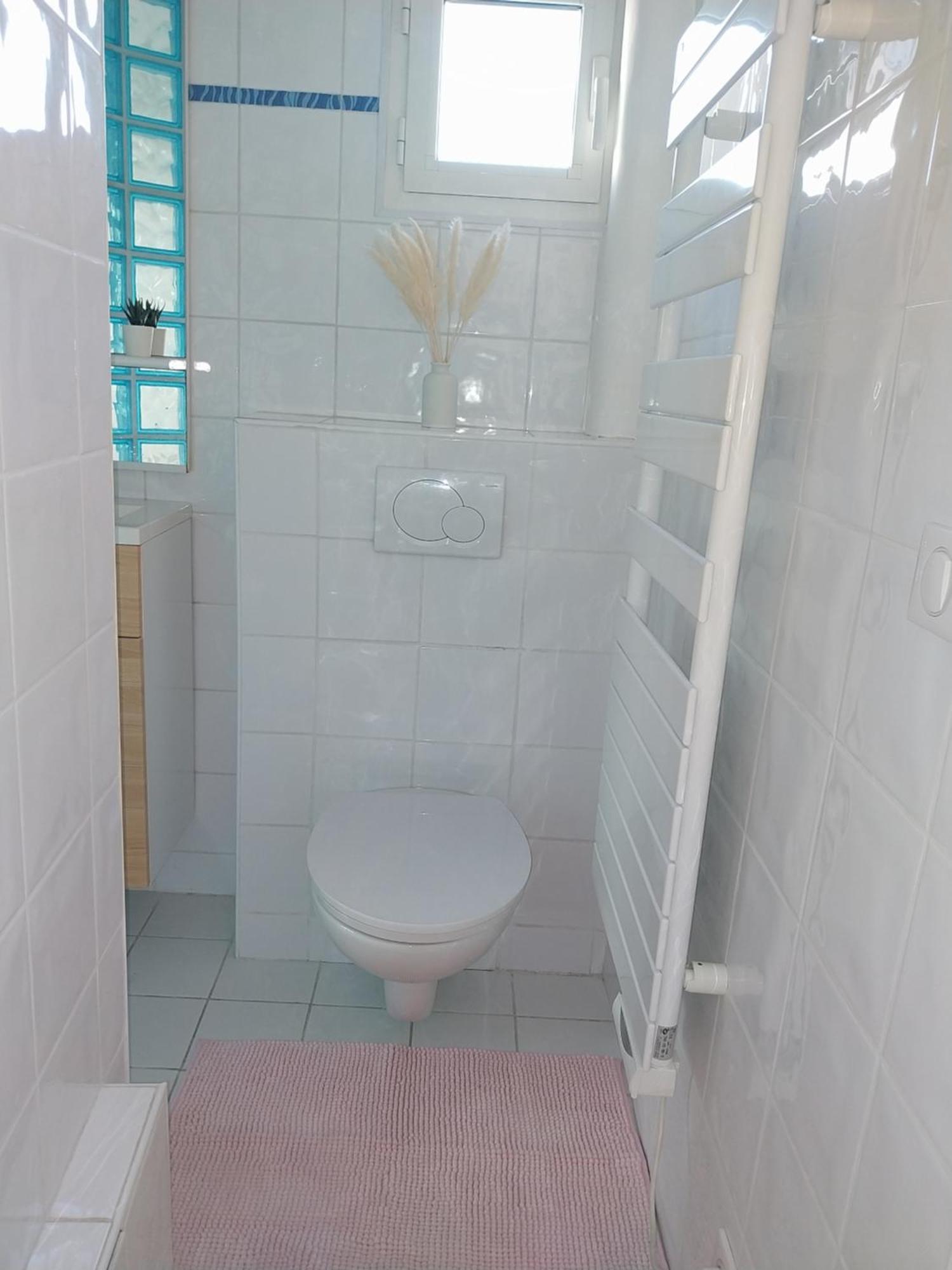 Appartamento 4 Pieces Avec Vue Et Stationnement Prive A Nizza