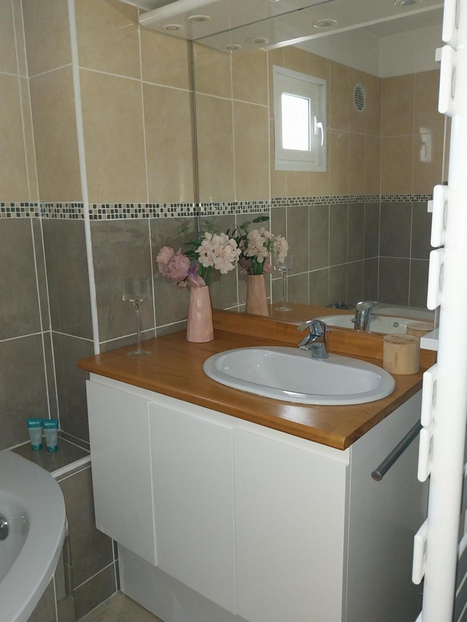 4 Pieces Avec Vue Et Stationnement Prive A * Nizza