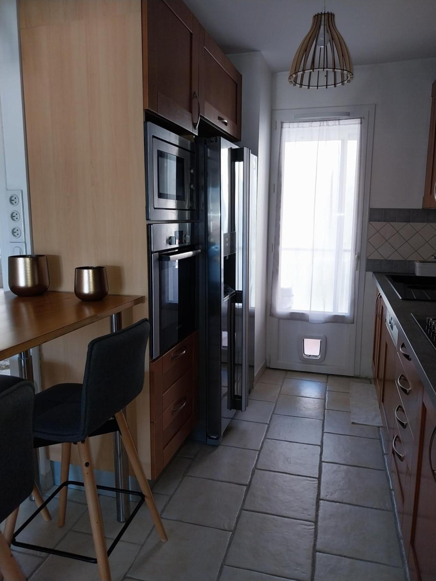 Appartamento 4 Pieces Avec Vue Et Stationnement Prive A