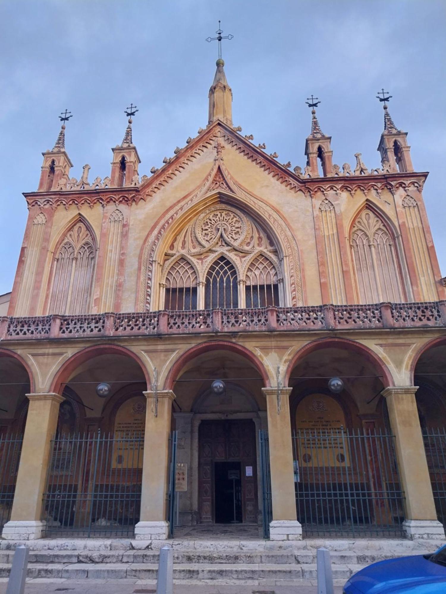 4 Pieces Avec Vue Et Stationnement Prive A Nizza
