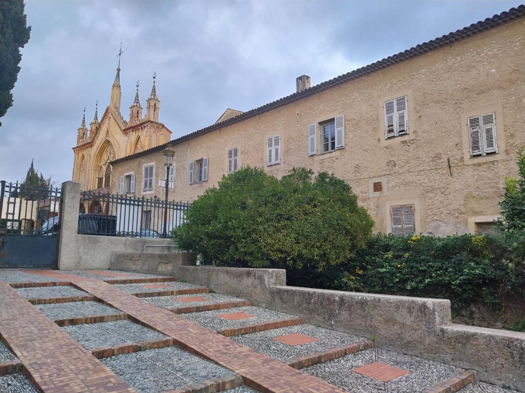 4 Pieces Avec Vue Et Stationnement Prive A Appartamento *
