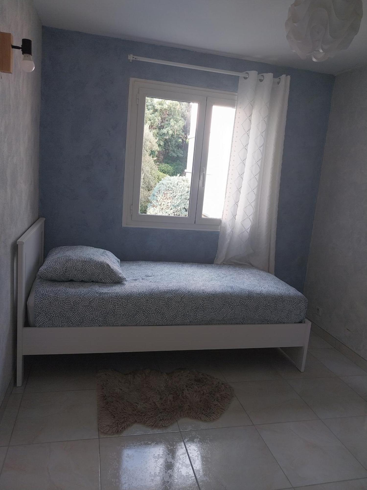 4 Pieces Avec Vue Et Stationnement Prive A Appartamento Nizza