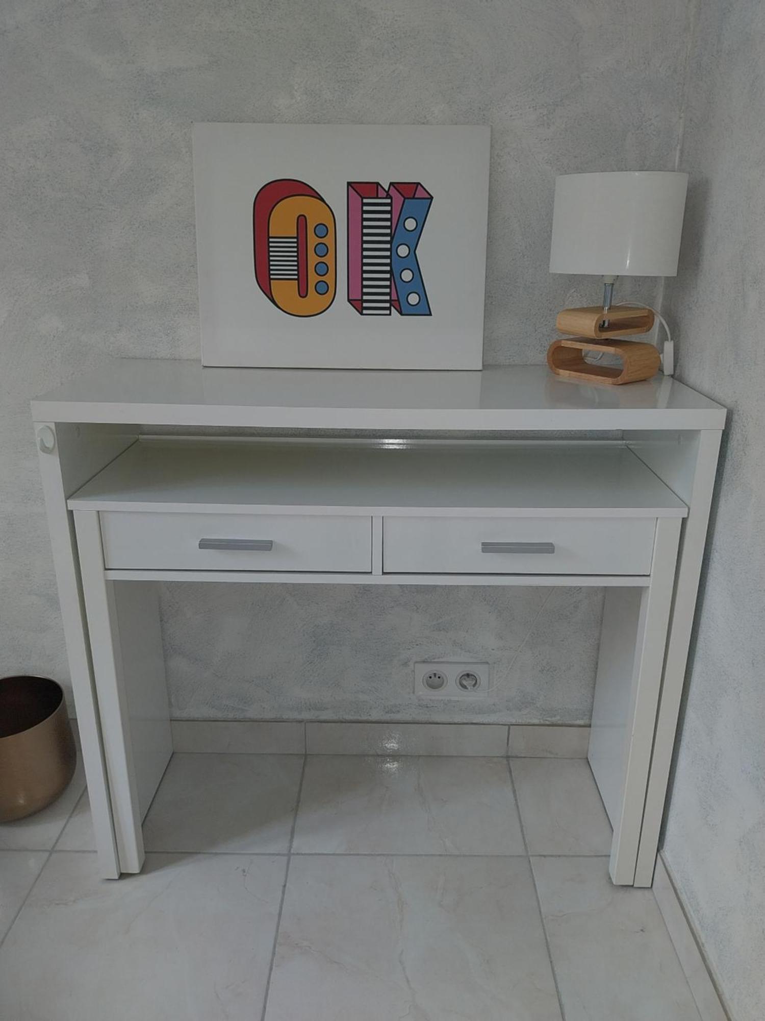 4 Pieces Avec Vue Et Stationnement Prive A *